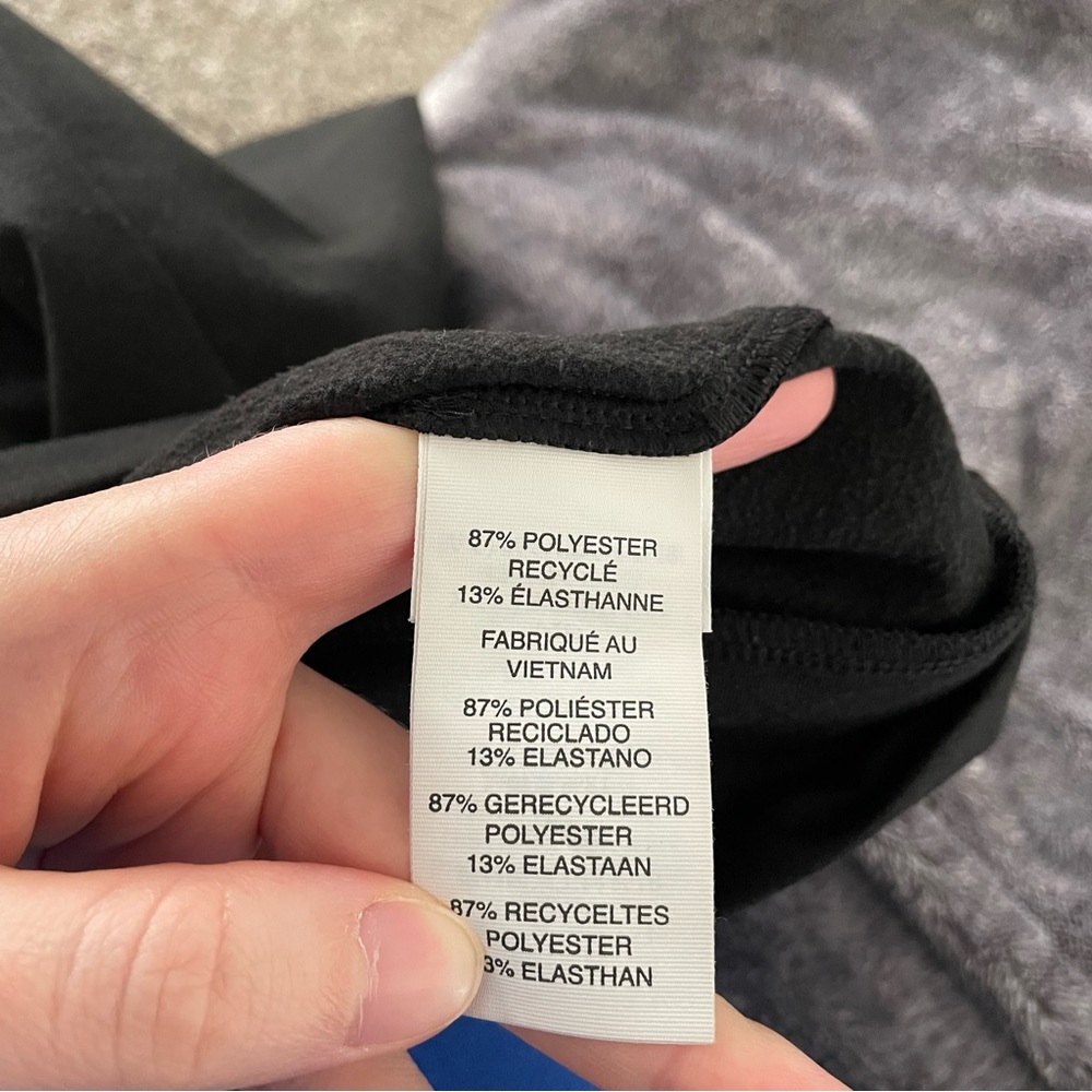 Vuori Women’s Mock Neck Sweater - Picture 4 of 5